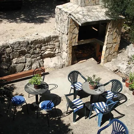 Apartmani Nina * Drage