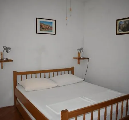 Apartmani Nina * Drage